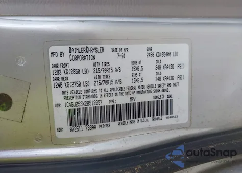 2002 Chrysler Voyager z USA, uszkodzony, nr VIN 1C4GJ253X2B512057